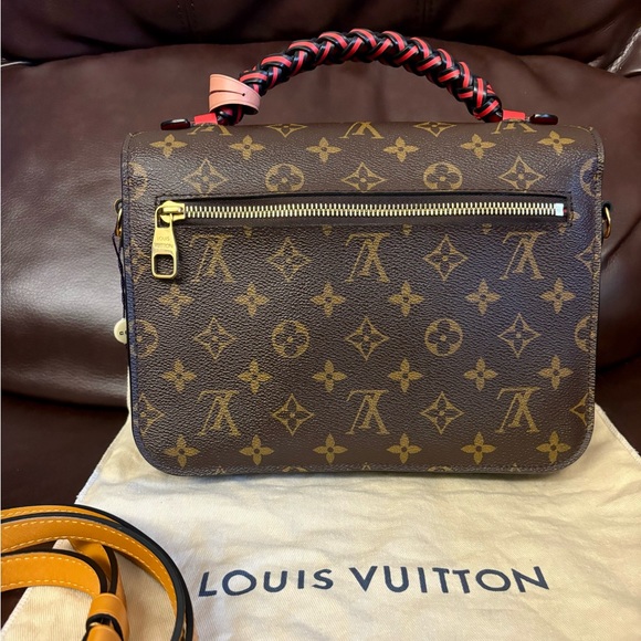 Louis Vuitton Metis Braided Pochette Monogram canvas Top Handle Handbag Brown - Picture 3 of 16